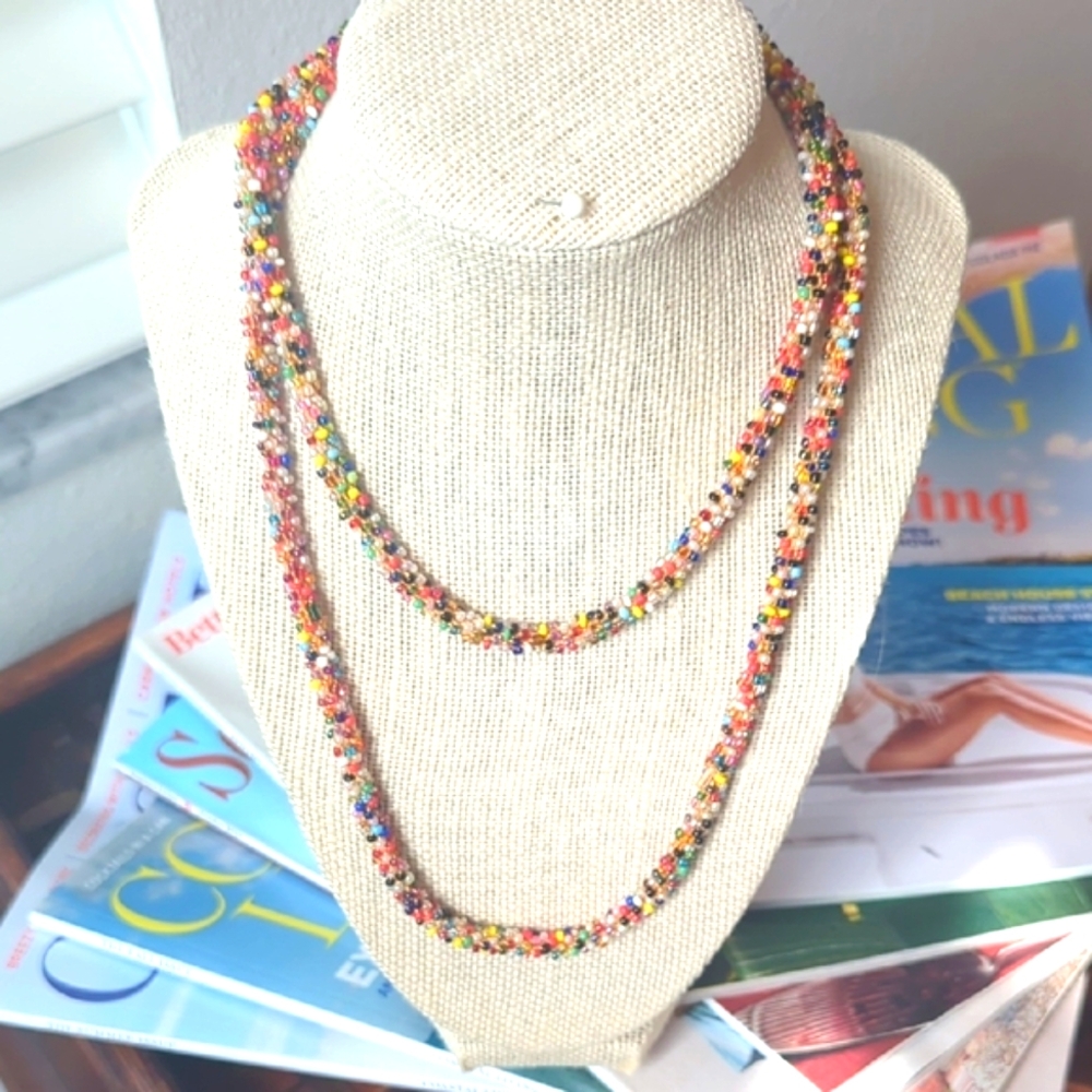 VTG 1920S, 30S STRING OF TINY BEADS 17in HANDMADE NECKLACE - Picture 2 of 5